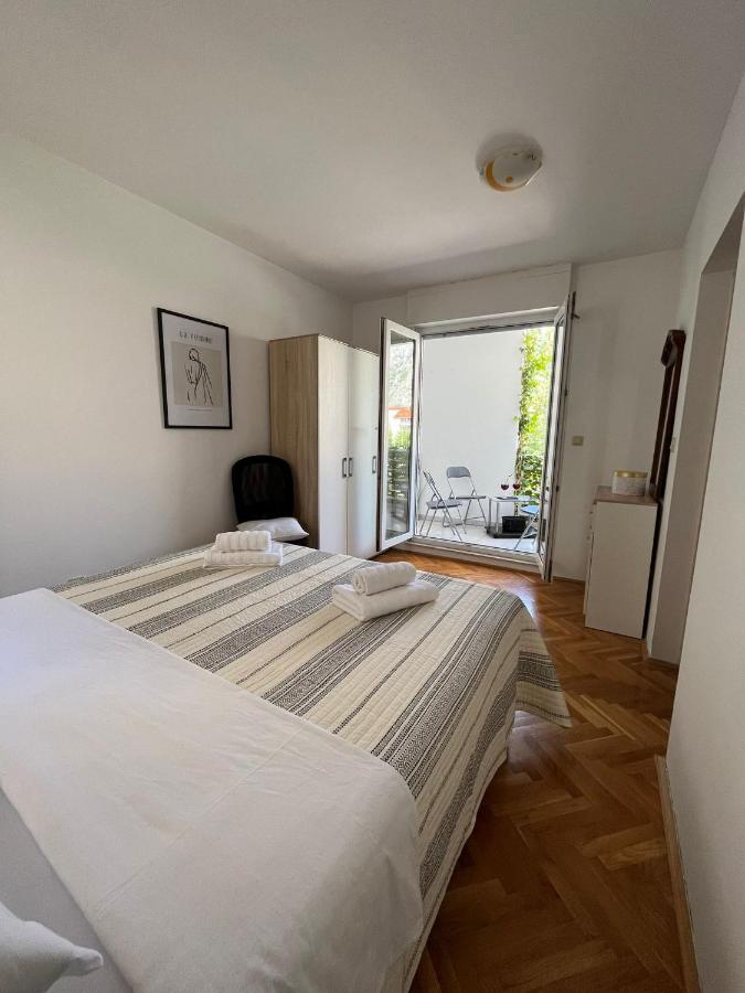 Apartman Vanda Omis Luaran gambar